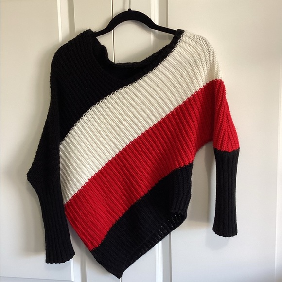 Bundle of 2 Sweaters - Picture 3 of 5